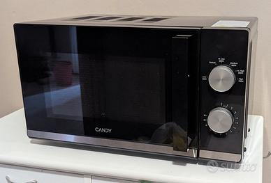 Microonde Candy nero 700W