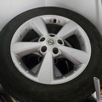 gomme 4 stagioni Momo 215\60 r17 