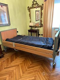 Letto ospedaliero elettrico+ materasso antidecubit