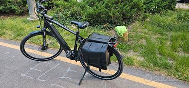 bicicletta pedalata assistita