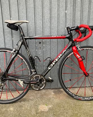 Bicicletta da corsa opera