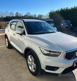 VOLVO XC40 T2 Benzina - MOTORE NUOVO