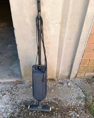 aspirapolvere Philips 750compact