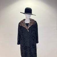Cappotto in pelliccia di Astrakan e Ocelot