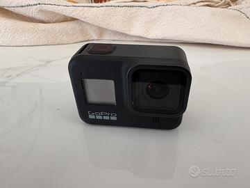 Gopro hero 8 black + accessori vari