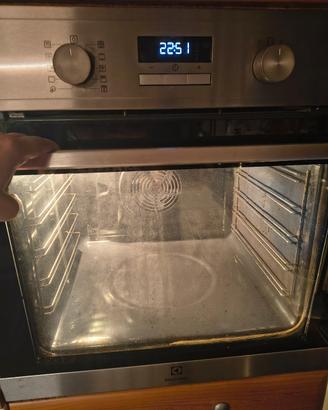 forno Electrolux mod EOF4P04X 