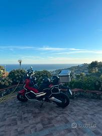 X Adv 750