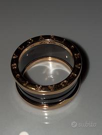 Anello Bulgari B.zero1 in oro rosa 18 kt e ceramic