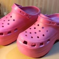 Sandali estivi tipo CROCS con zeppa - nuovi