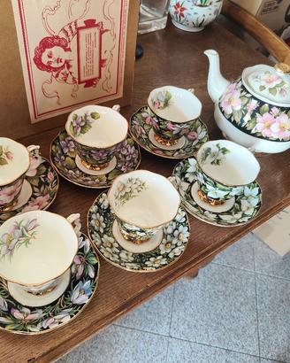 Set Royal Albert Bone China provincial flowers