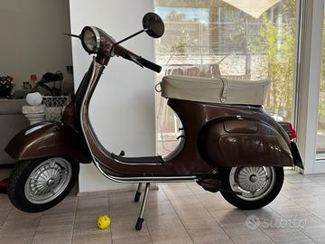 Piaggio - Vespa 125 Primavera - Coca Cola