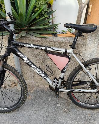 Bicicletta  Mtb 26