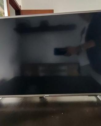 Philips 32" Full HD Ambilight Smart TV – 32PFS6905