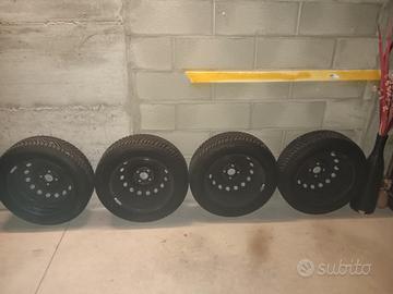 ruote complete per auto Punto Evo 4 stagioni 