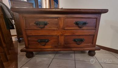 MADIA ANTICA mobile in legno da poco restaurata