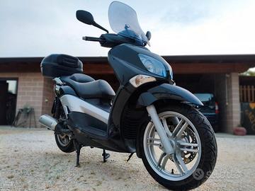 YAMAHA XCITY VP250