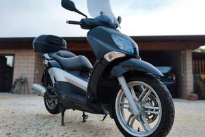 YAMAHA XCITY VP250