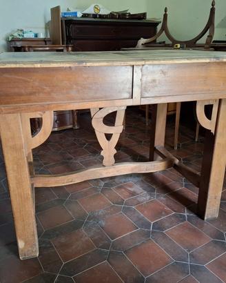 Tavolo Fratino Antico in legno massello