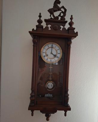 orologio a pendolo