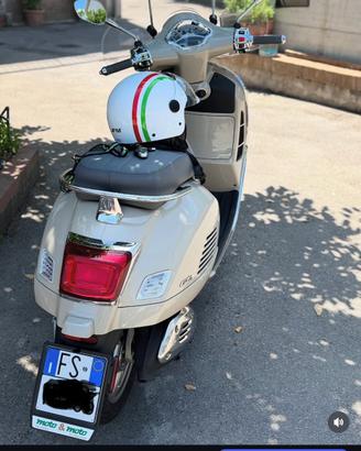 Vespa 310