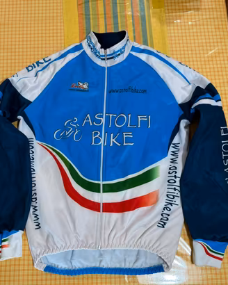 completo ciclismo LEDA