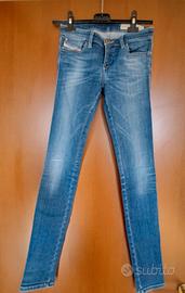 3 paia jeans  marca diesel