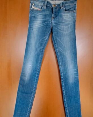 3 paia jeans  marca diesel