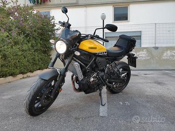 YAMAHA XSR 700 60th anniversary 