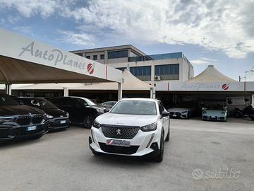Peugeot 2008 BlueHDi 130 S&S EAT8 Allure Pack