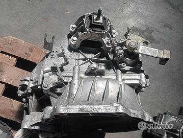 Cambio Manuale 4x4 Per Mini Countryman 1.6 TD 2014