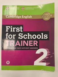 Libro Cambridge English First for Schools Trainer