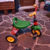 Triciclo rolly toys