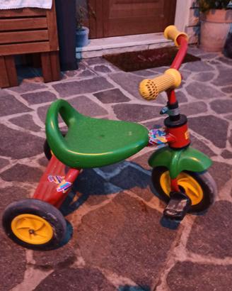 Triciclo rolly toys