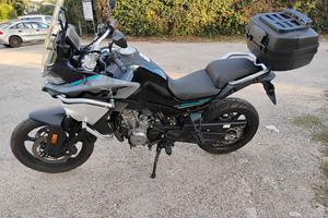 CF MOTO MT 800 SPORT