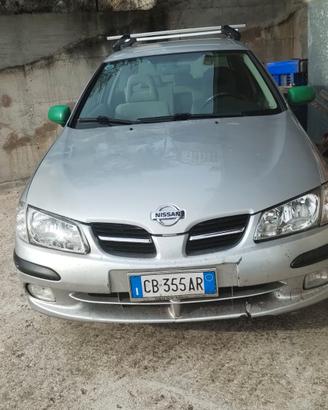 Nissan Almera 