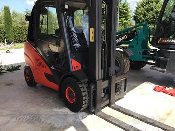 Carrello elevatore Linde H30 EVO triplex