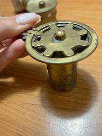 Tappo otturatore antico per lavandino in ottone