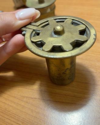 Tappo otturatore antico per lavandino in ottone