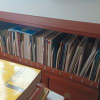 STOCK 200 DISCHI VINILE 33 GIRI DI VARIO GENERE