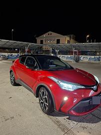 Toyota C-HR IBRIDA 2000 