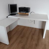 Scrivania IKEA MALM
