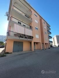 IN COOPERATIVA APPARTAMENTO E GARAGE
