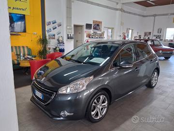 Peugeot 208 1.4 HDi 68 CV 5 porte Allure