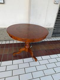 Tavolo sorrentino