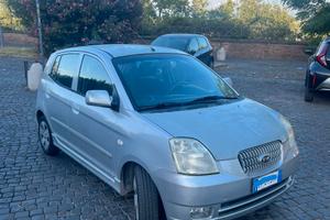 Kia Picanto benzina 1.1 euro 4