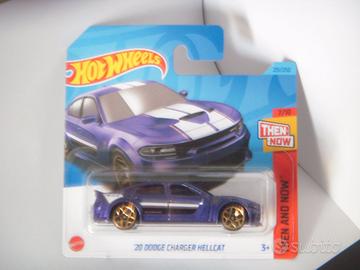 Hot wheels Dodge charger hellcat