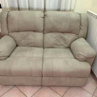 DIVANO MICRO FIBRA  2 POSTI CON RELAX ELETTRICO