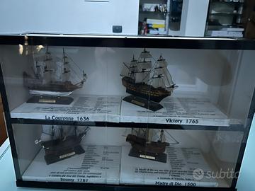 Lotto 30 pezzi modellini carro armati aeri barche