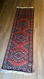 Tappeto orientale annodato a mano