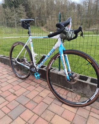 Ciclocross/gravel Focus Mares